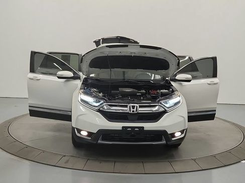 Used 2017 Honda CR-V Touring image 10