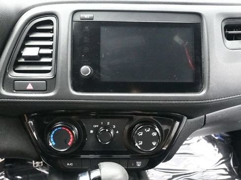 Used 2020 Honda HR-V Sport image 16