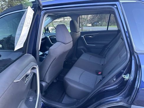 Used 2023 Toyota RAV4 XLE w/ Convenience Package AWD/4WD image 11