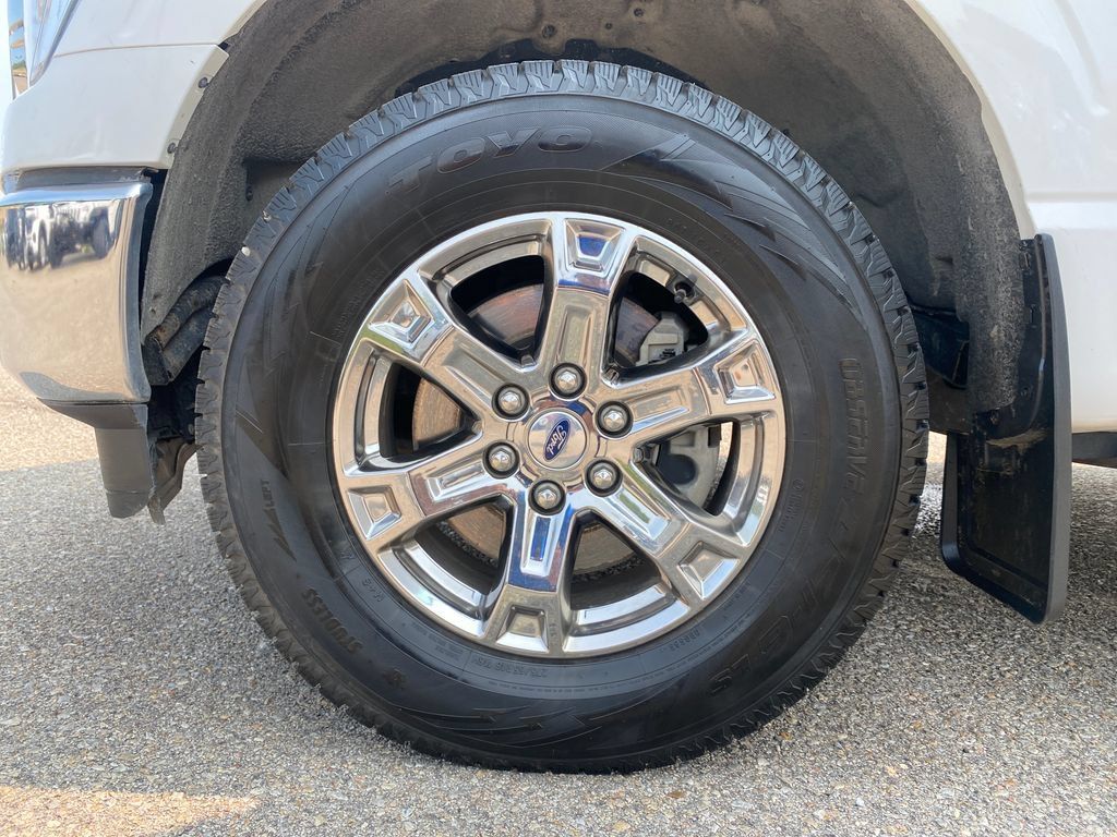 Used 2023 Ford F150 XLT w/ XTR Package AWD/4WD image 26