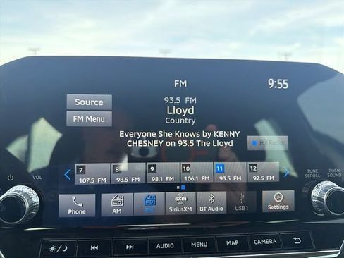 Used 2023 Mitsubishi Outlander SE image 15