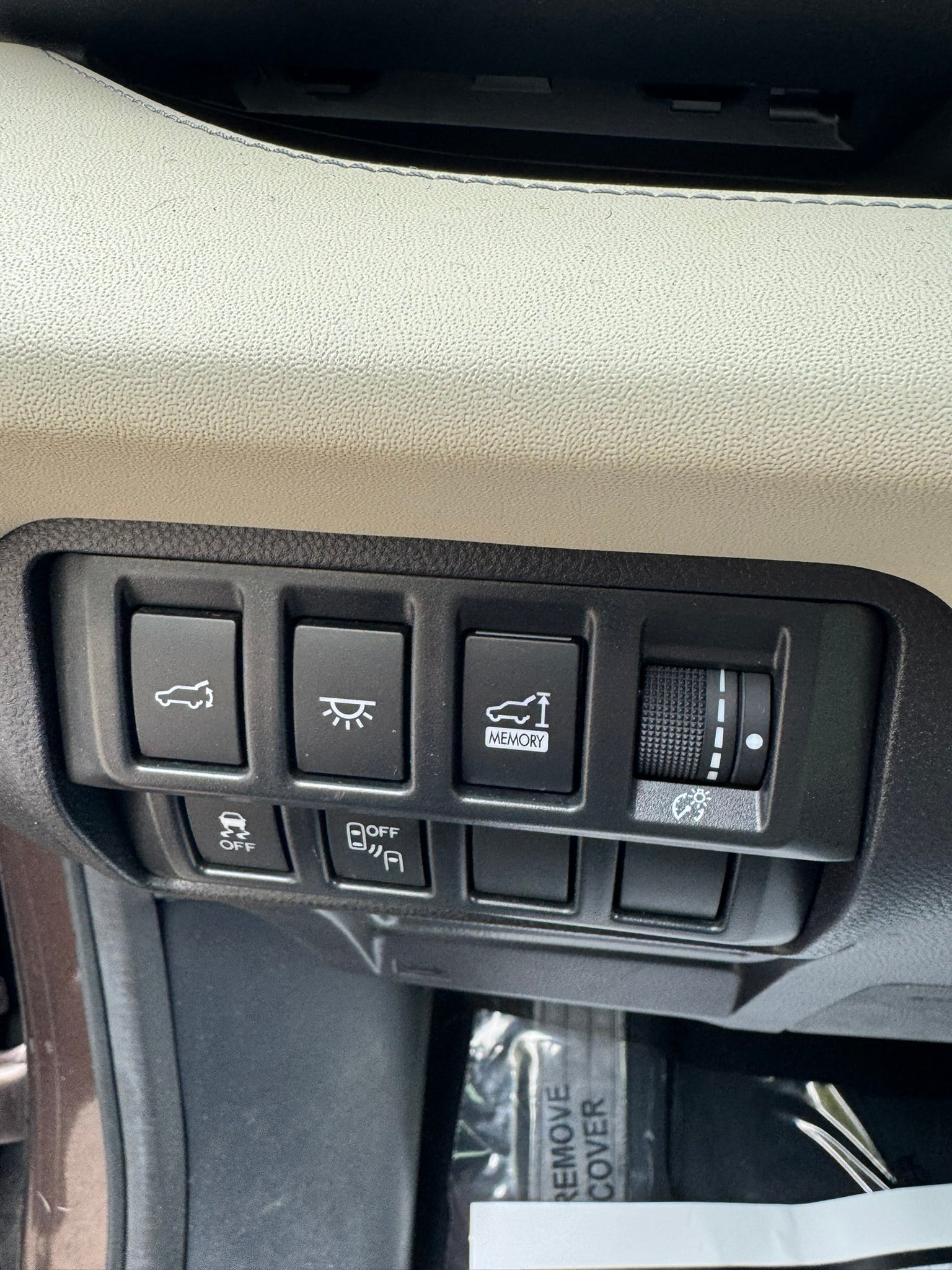 Used 2020 Subaru Ascent Limited w/ Technology Package AWD/4WD image 20