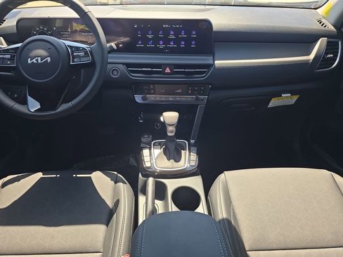 New 2026 Kia Seltos EX image 14
