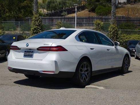 New 2026 BMW 530i w/ Premium Package RWD image 18