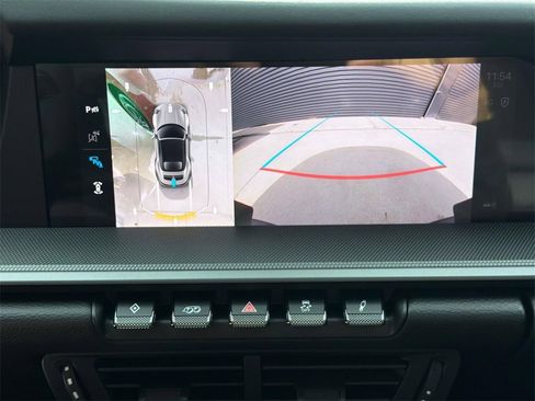 Certified 2026 Porsche 911 Carrera image 24