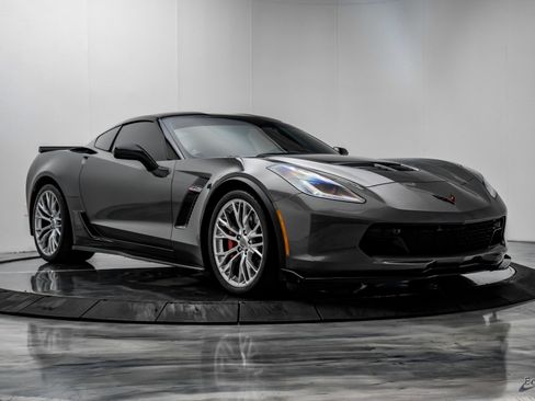 Used 2016 Chevrolet Corvette Z06 w/ 2LZ Preferred Equipment Group image 27
