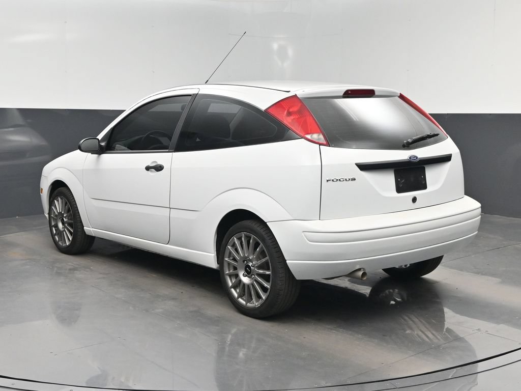 Used 2007 Ford Focus S FWD image 4