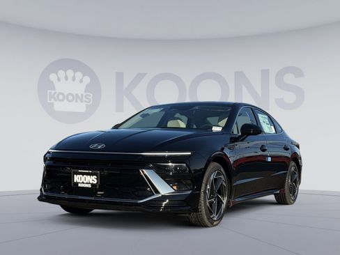 New 2026 Hyundai Sonata SEL image 1