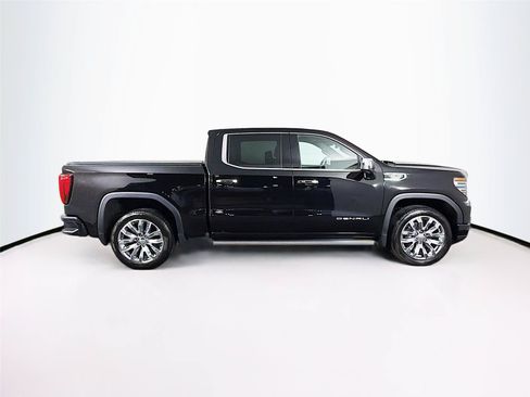Used 2025 GMC Sierra 1500 Denali w/ Denali Reserve Package AWD/4WD image 8
