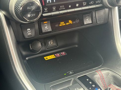 Used 2023 Toyota RAV4 XSE image 32