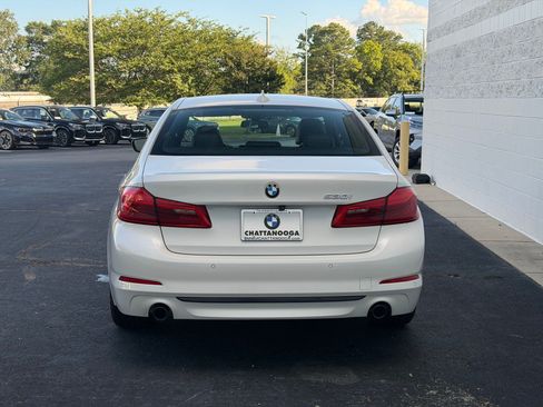 Used 2018 BMW 530i RWD image 10