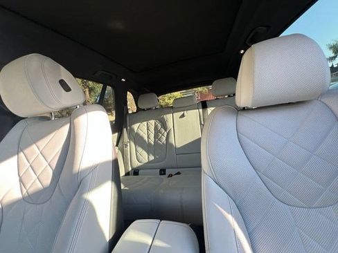 Used 2024 BMW X5 sDrive40i w/ Parking Assistance Package RWD image 17