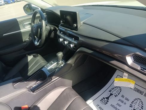 Used 2025 Acura Integra image 29