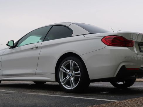 Used 2018 BMW 440i xDrive Convertible image 13