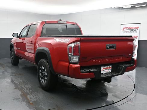 Used 2021 Toyota Tacoma TRD Off-Road w/ Technology Package image 6