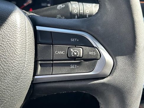 Used 2023 Jeep Compass Latitude AWD/4WD image 22