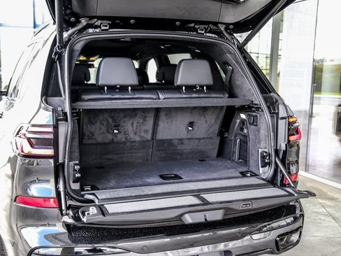 New 2026 BMW X7 xDrive40i w/ M Sport Package image 28