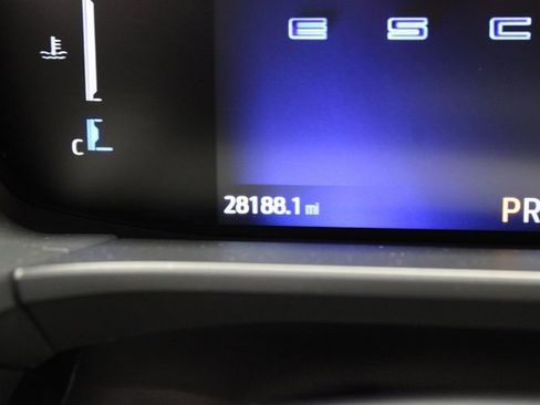 Used 2025 Ford Escape ST-Line image 8