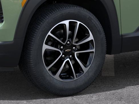 New 2026 Chevrolet TrailBlazer LT w/ Convenience Package FWD image 9