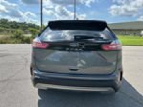 Used 2023 Ford Edge SEL w/ Convenience Package AWD/4WD image 8