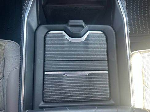Used 2023 RAM 1500 Limited AWD/4WD image 8