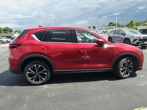 Used 2022 MAZDA CX-5 AWD 2.5 S w/ Premium Plus Pkg image 2