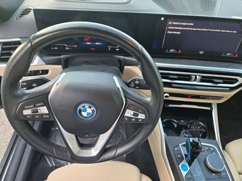 Used 2023 BMW i4 eDrive35 w/ Premium Package RWD image 19
