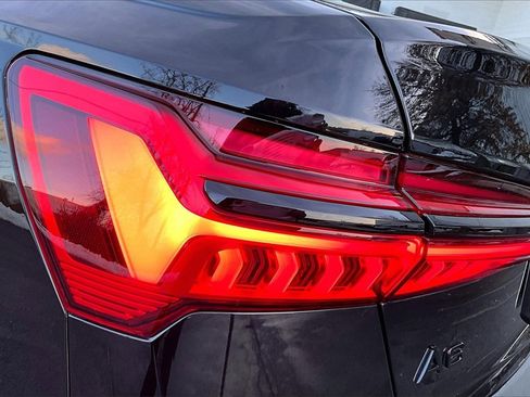 Used 2022 Audi A6 2.0T Premium w/ Black Optic Sport Package image 23