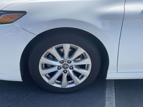 Used 2018 Toyota Camry LE w/ Convenience Package image 24