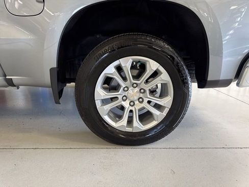 Used 2025 Chevrolet Silverado 1500 LTZ AWD/4WD image 58