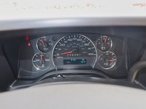 New 2025 GMC Savana 2500 Extended w/ Driver Convenience Package image 23