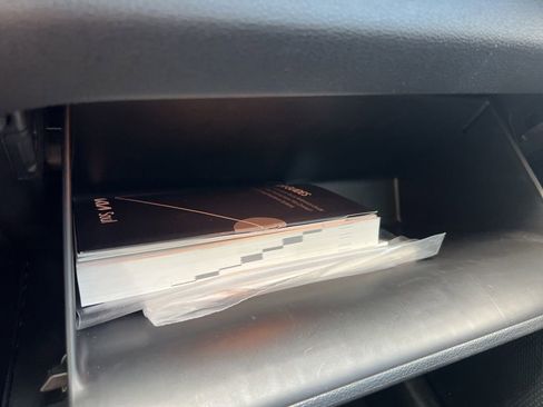 Used 2025 Kia Soul LX image 60