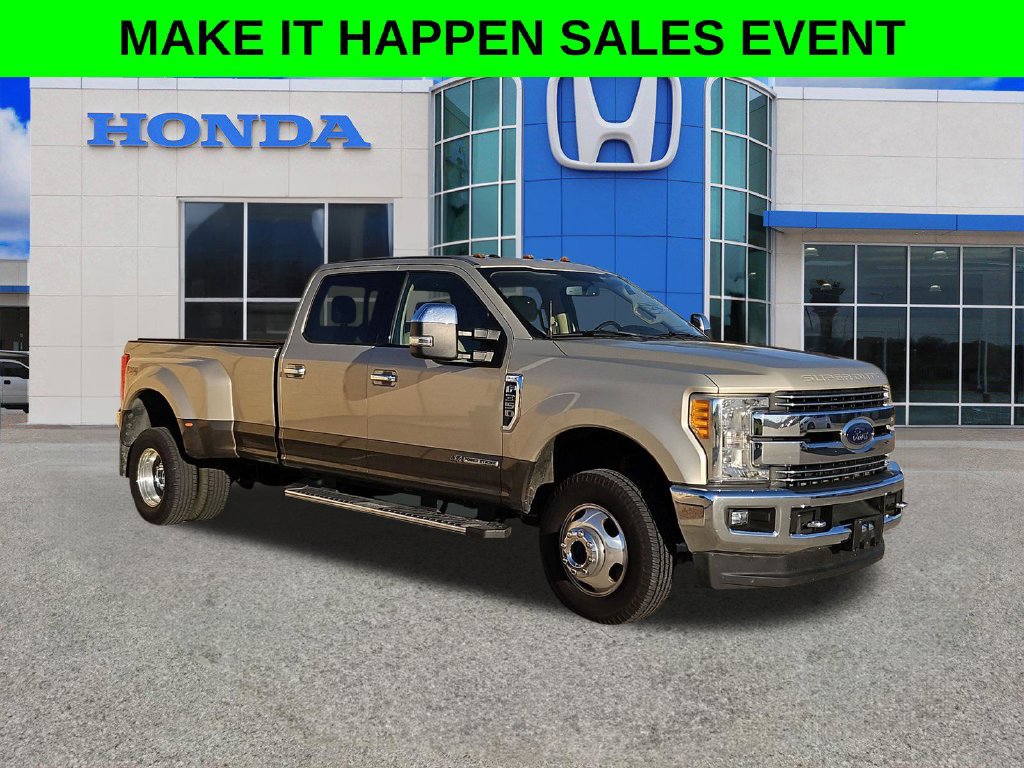 Used 2017 Ford F350 Lariat w/ Chrome Package AWD/4WD image 16