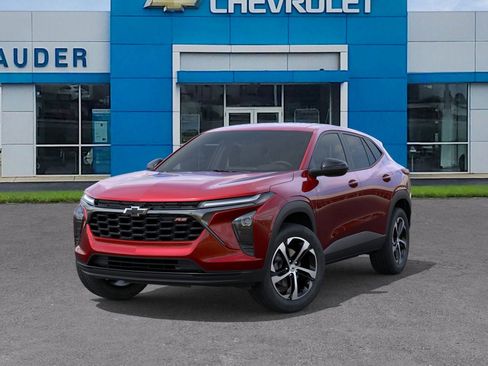 New 2026 Chevrolet Trax RS w/ Driver Confidence Package image 6