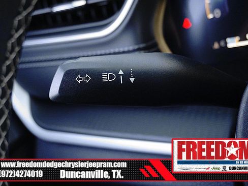 New 2025 Jeep Grand Cherokee L Laredo image 29