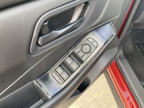 New 2026 Nissan Rogue S image 8