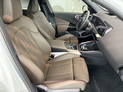 New 2026 BMW X3 xDrive30i w/ Premium Package AWD/4WD image 14