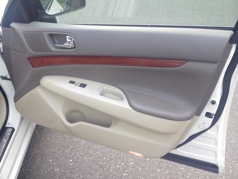 Used 2008 INFINITI G35 x Sedan w/ Premium Pkg AWD/4WD image 16