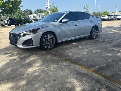 Used 2023 Nissan Altima 2.5 SL