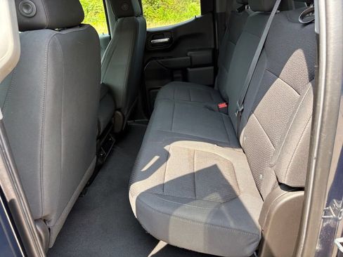 Used 2021 Chevrolet Silverado 1500 Custom AWD/4WD image 38