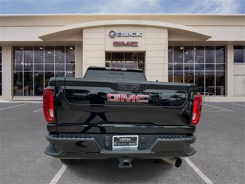 Used 2022 GMC Sierra 2500 Denali image 12