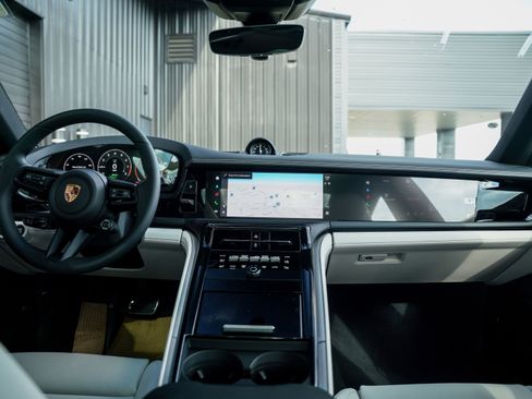 New 2026 Porsche Panamera 4 image 25