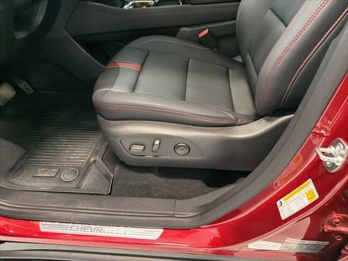 Used 2026 Chevrolet Traverse RS w/ LPO, Floor Liner Package AWD/4WD image 18