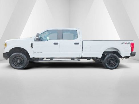 Used 2019 Ford F350 XL w/ Power Equipment Group AWD/4WD image 8