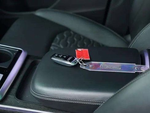 Used 2021 Audi RS Q8 w/ Luxury Package image 34