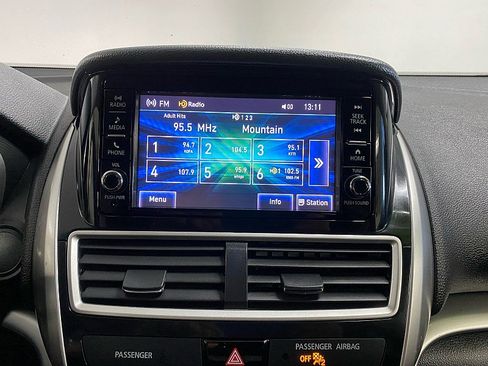 Used 2020 Mitsubishi Eclipse Cross ES image 19