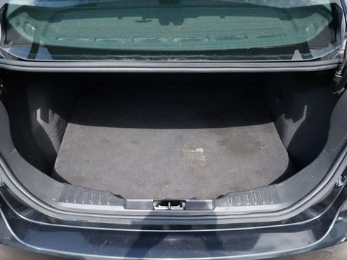 Used 2012 Ford Focus SE FWD image 14