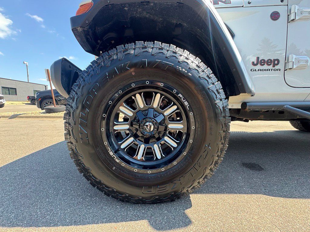 Used 2021 Jeep Gladiator Rubicon AWD/4WD image 14