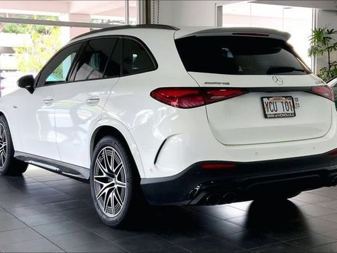 Used 2025 Mercedes-Benz GLC 43 AMG 4MATIC image 5