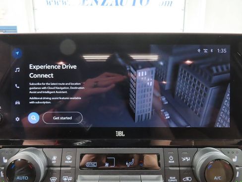 Used 2025 Toyota Grand Highlander AWD Hybrid image 18